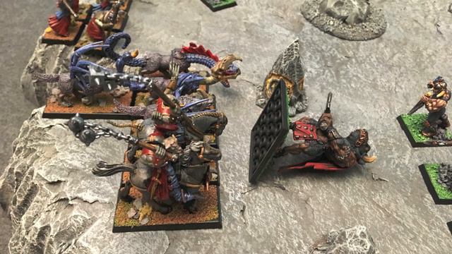 Warhammer Path to Glory Campaign - Game 4 - Louts of Chaos vs The Hagsbrood смотреть онлайн