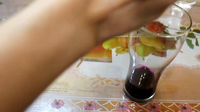 Эксперимент. Вулкан из перекиси и марганца/ Experiment. Volcano of peroxide and manganese. смотреть онлайн