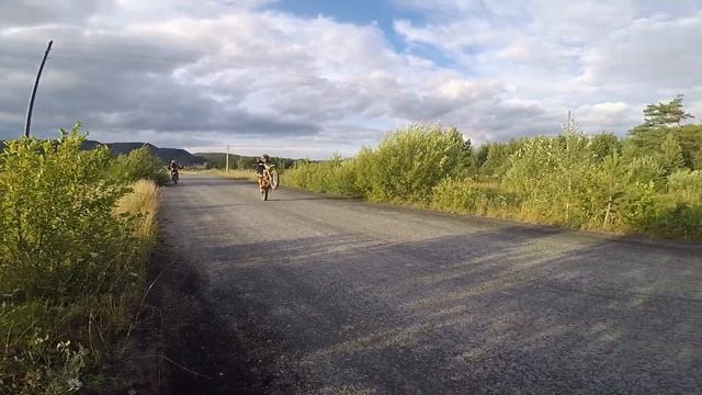 СТАНТ НА ПИТБАЙКЕ ! Попытки новичка стантить! смотреть онлайн