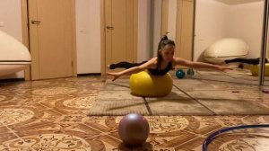 Ulyana Travkina - Quarantine Crazy Gymnasts| БЕЗУМНЫЙ КАРАНТИН - Травкина Ульяна