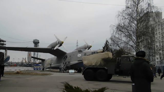 23.02.2019. "День Советской Армии. Военная техника. Музей мирового океана. смотреть онлайн