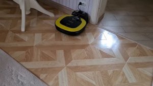 обзор робота-пылесоса LG HOM-BOT