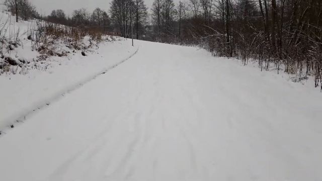 звук снега под ногами