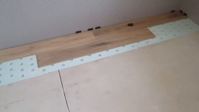 Как одному выполнить укладку подложки и ламината на теплый пол смотреть онлайн