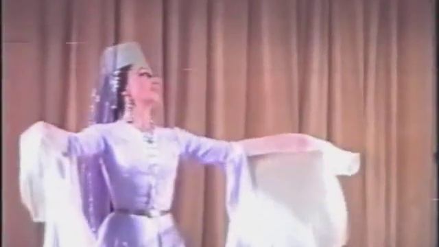 The Queen of Abkhazian dance Maya Gerzmava смотреть онлайн