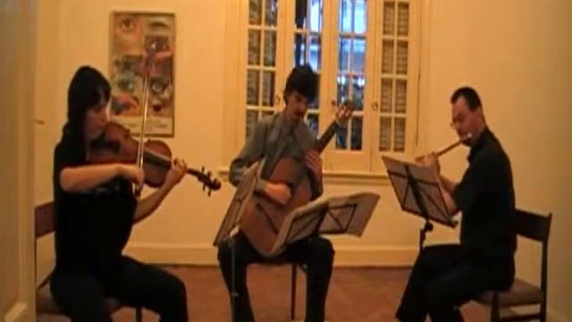 C.Debussy Sonata para Flauta Viola y Guitarra Pastoral.flv смотреть онлайн