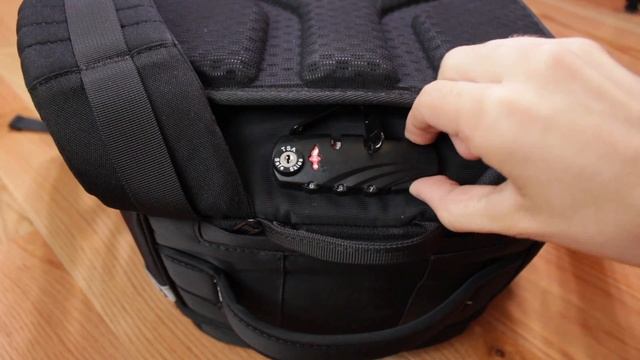 Favorite Travel Camera Bag? | AmazonBasics, Ruggard, and More! смотреть онлайн