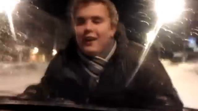 Покатали на капоте. смотреть онлайн