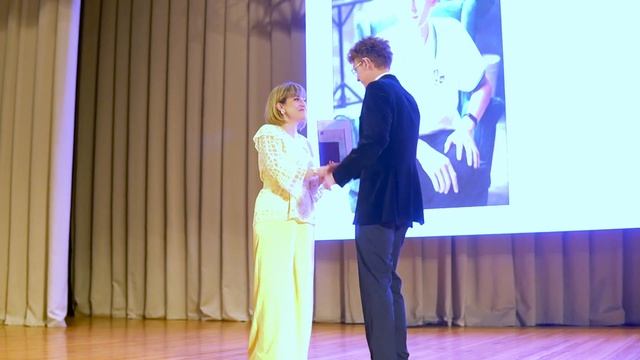 Выпускной 9 классов гимназии ДГТУ смотреть онлайн