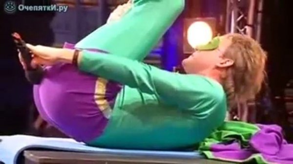 пукающий *******