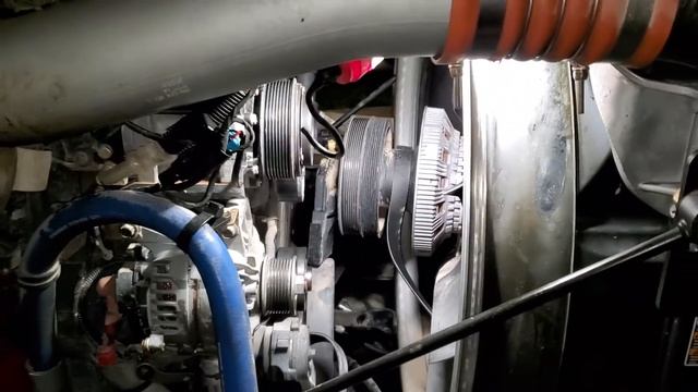 how to replace water pump on 2020 kenworth t440 Cummins ISX engine смотреть онлайн