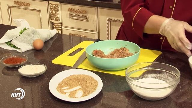 Какое блюдо можно приготовить из куриного фарша и муки? смотреть онлайн