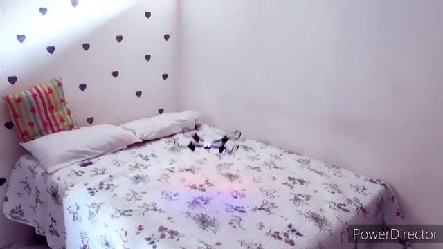 Comprei um Drone SG700 rc pra brincar com minha filha смотреть онлайн