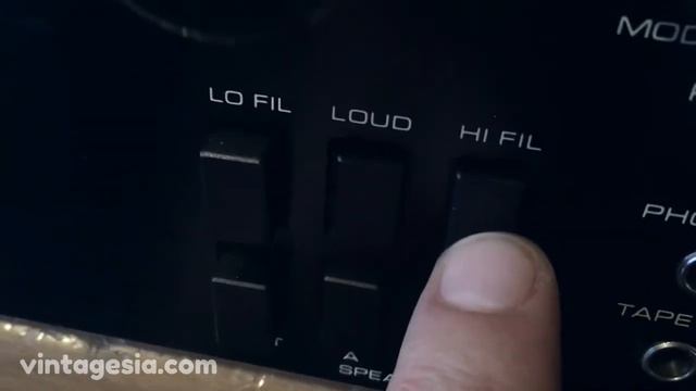 Amplificatore BESTON V-1150 DEMO VIDEO/AUDIO HD - 44.1 kHz 24-bit / 192 kHz смотреть онлайн