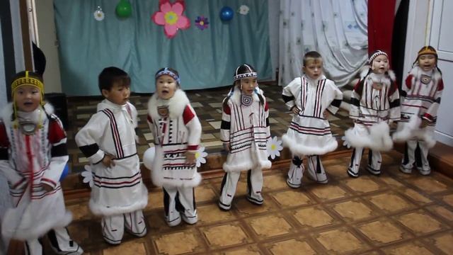 Воспитанники детского сада поселка Волочанка. смотреть онлайн