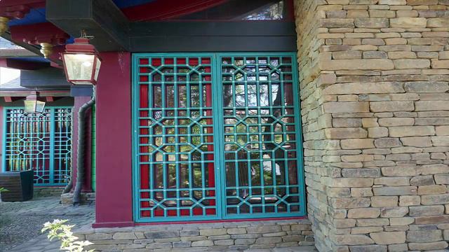 Уголок Востока_Проулка.Красивые локации_10.05.2024 смотреть онлайн