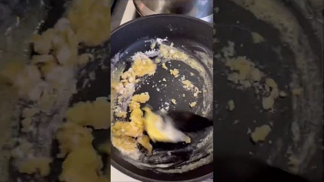 Запеканка с грибами и индейкой, под сливочным соусом? смотреть онлайн