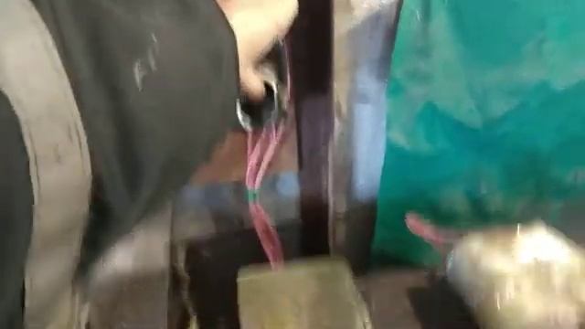 220вольт конденсаторы делают свое дело