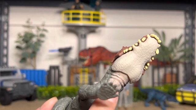 Jurassic world Dino Trackers strike attack Prestosuchus unboxing - Mattel jurassic fact code смотреть онлайн