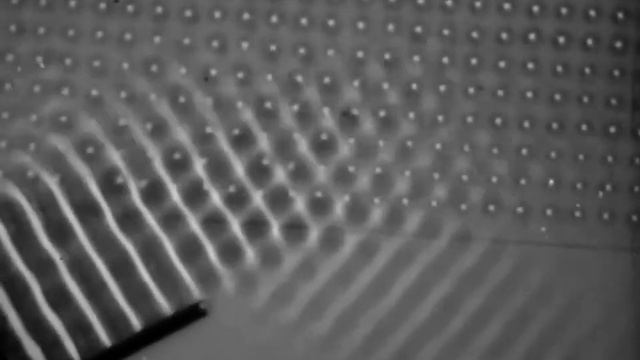 Electromagnetic Radiation Electromagnetic Waves 1961 PSSC George Wolga, MIT; Physics смотреть онлайн