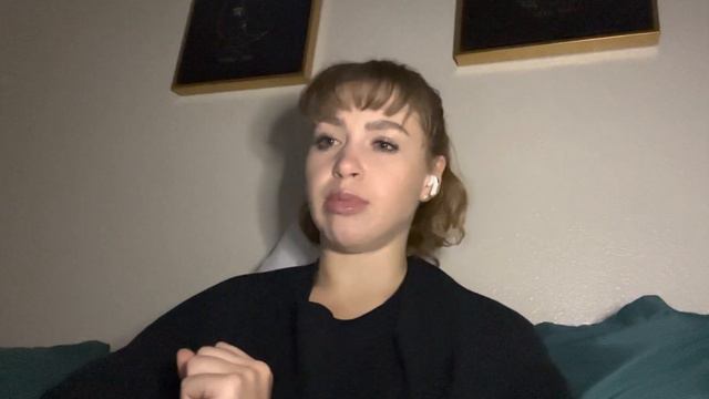 [2] Затишний час, затишне читання книжок.Кларисса Пинкола Эстес «Бегущая с волками» смотреть онлайн