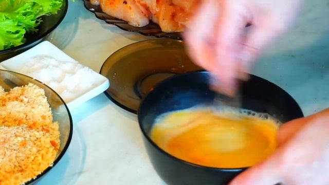 НАГГЕТСЫ рецепт готовим ДОМА как в KFC | Homemade Chicken Nuggets Recipe смотреть онлайн