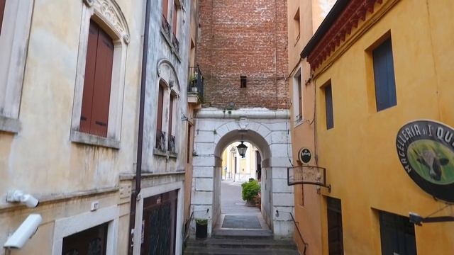 Thiene смотреть онлайн