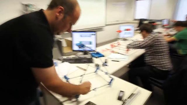 BCN3D Workshop - How to assembly 10 RepRap Prusa Mendel смотреть онлайн