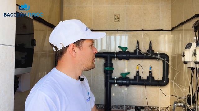 Большой бассейн для гостиничного комплекса. Обзор бассейна 10 на 4 метра смотреть онлайн