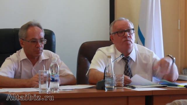 Александр Бердников на сессии ГорСовета Горно-Алтайска смотреть онлайн