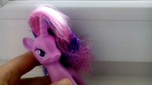 Твайлайт зовёт Спайка смотреть онлайн