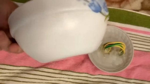 Как достать тарелку из тарелки