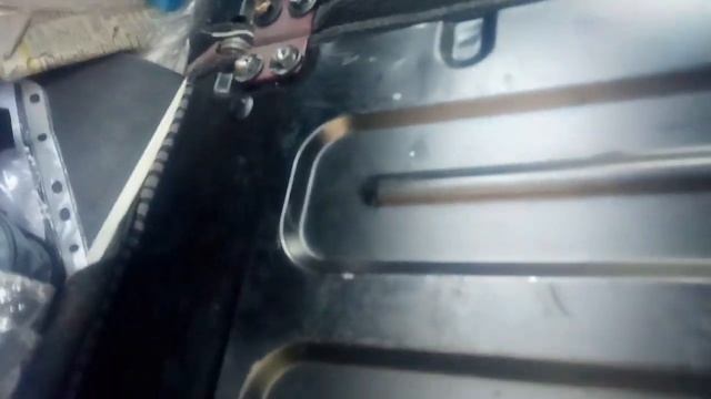 Скрипит в задней части машины,ланос!Устраняем за 5 минут,самостоятельно! смотреть онлайн