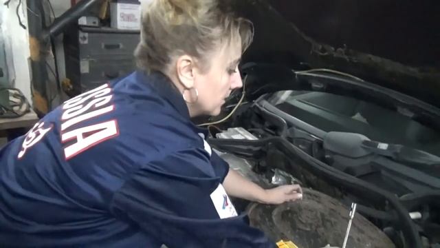 Ремонтирую печку на своём мерсе 124 смотреть онлайн