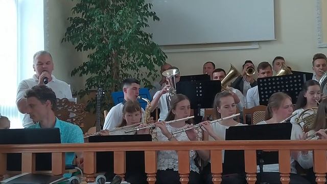 Молись, мой друг - оркестр смотреть онлайн