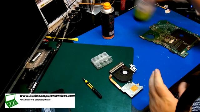Dell Inspiron N5110 laptop disassembly, heatsink cleaning & new thermal paste смотреть онлайн