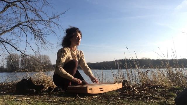 Om Tryambakam Mantra смотреть онлайн