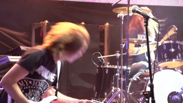 Scream Inc. - Fade To Black (Metallica cover) Live 2014 смотреть онлайн