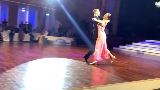 WDC World Championship 2023 Ballroom SHOW - Alex Gunnarsson & Ekaterina Bond / ICELAND - Baden-Bade смотреть онлайн