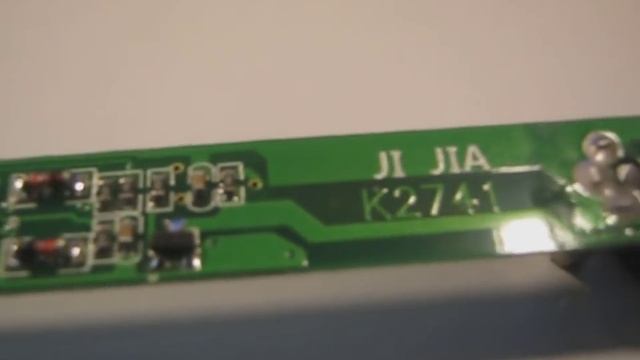 Обзор искателя фазы с AliExpress VoltAlert 1AC-D смотреть онлайн