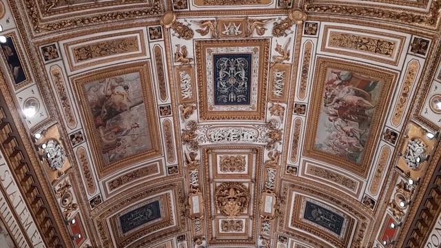 Рим. Замок Святого Ангела внутри. От гробницы императора Августа до тюрьмы и резиденции римских пап смотреть онлайн