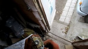 установка выключателя массы аккумулятора