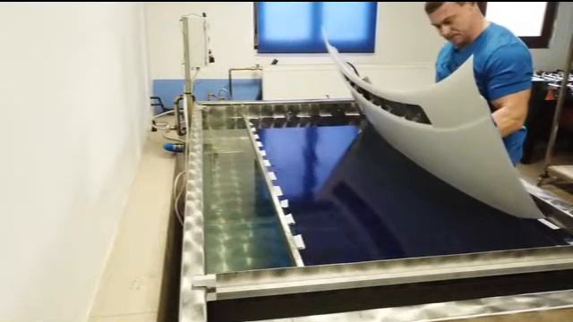 Hydrografika:kapota VW Transporter смотреть онлайн