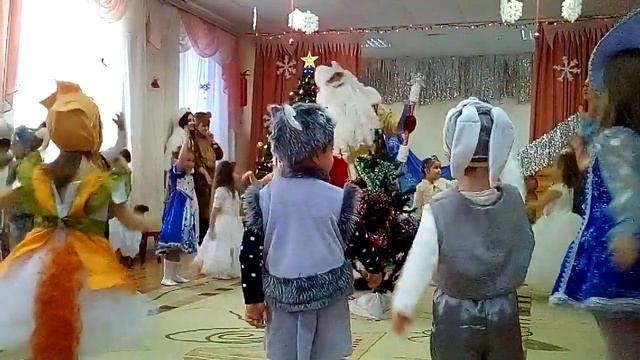 Д/С 126 п.Дагомыс НГ утренник 11.02.2019г смотреть онлайн