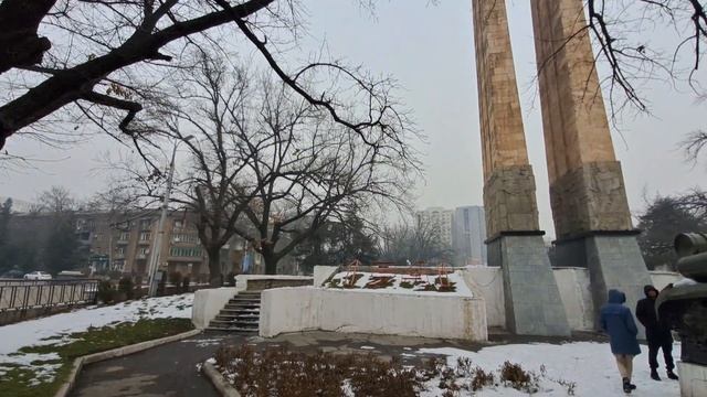 ?? Tajikistan ??Tajikistan NATURE ??Природа Таджикистана DUSHANBE. танка. ослиные уши площад победы