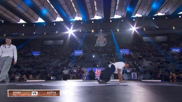 B-Girl Syssy vs. B-Girl Kotya | Top 16 | Red Bull BC One 2023 World Final Paris смотреть онлайн
