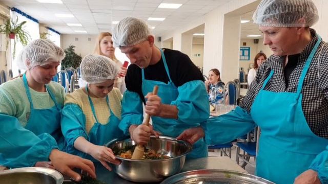 Денежниковский ПНИ. Мастер - класс по приготовлению витаминно – минерального коктейля. смотреть онлайн