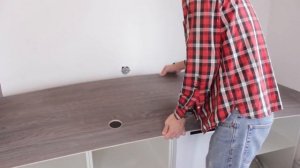 Качественная кухня дёшево и легко! Установка столешницы и стеновой панели #2