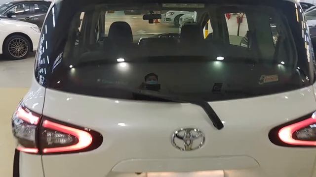 【大昌行易手車】2017 TOYOTA SIENTA смотреть онлайн