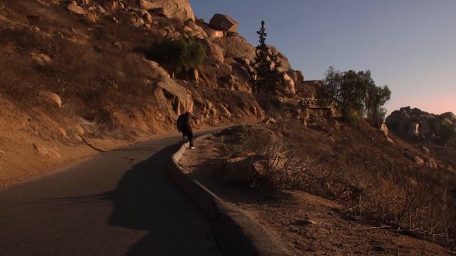 A Hill To Die On: Wicked Wickett vs Honest John смотреть онлайн